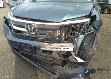 2019 Honda Pilot Lx z USA, uszkodzony, nr VIN 5FNYF6H14KB090906